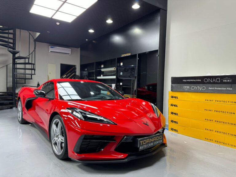 تلميع وحماية السيارة من الخدوش