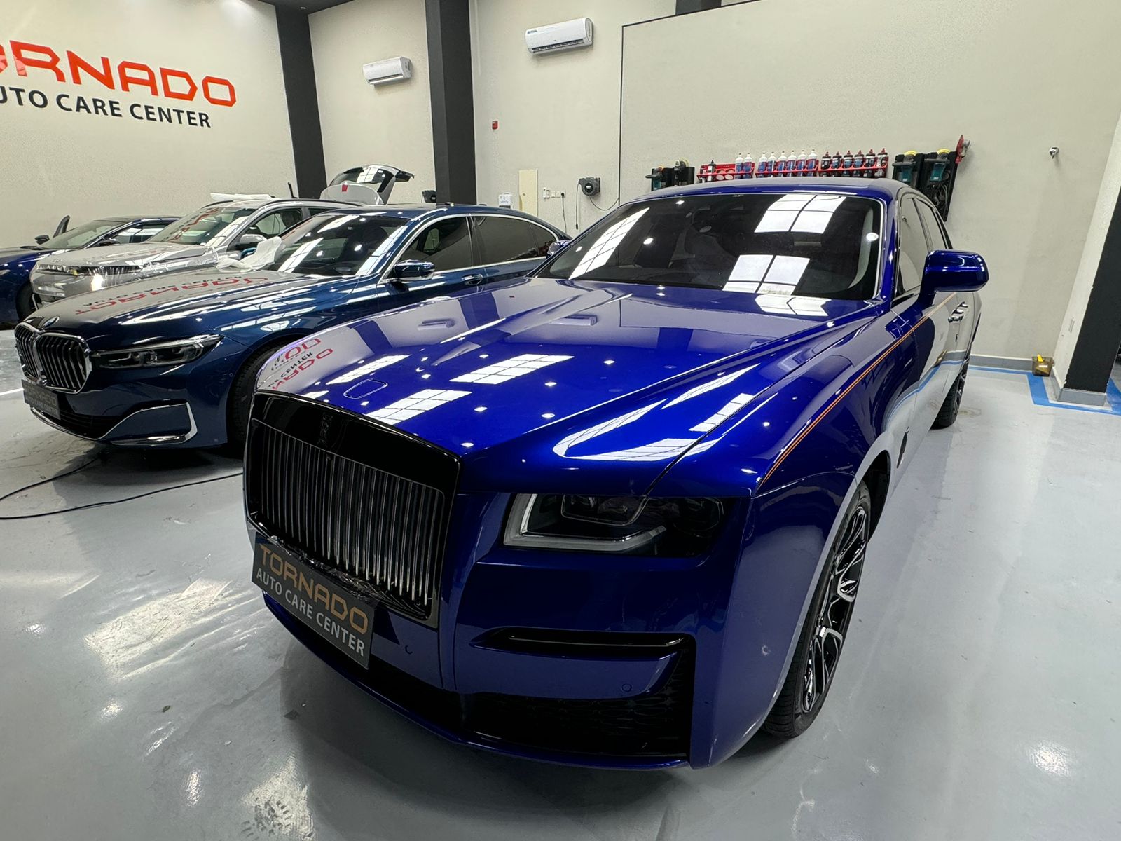 فوائد تظليل السيارات – حماية، راحة، وأناقة لسيارتك مع تورنيدو