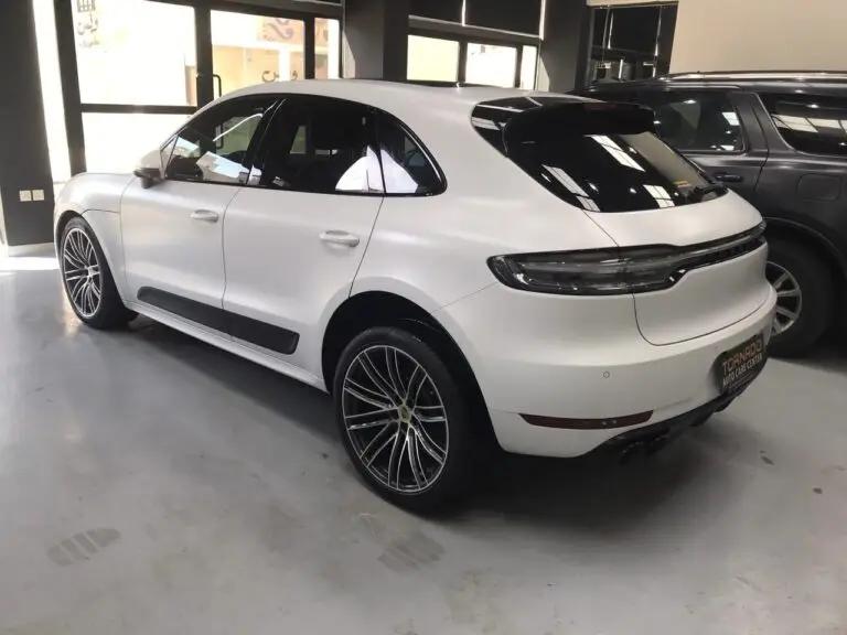 أيهما أفضل النانو سيراميك وأفلام الحماية؟ مقارنة بين النانو سيراميك وأفلام الحماية