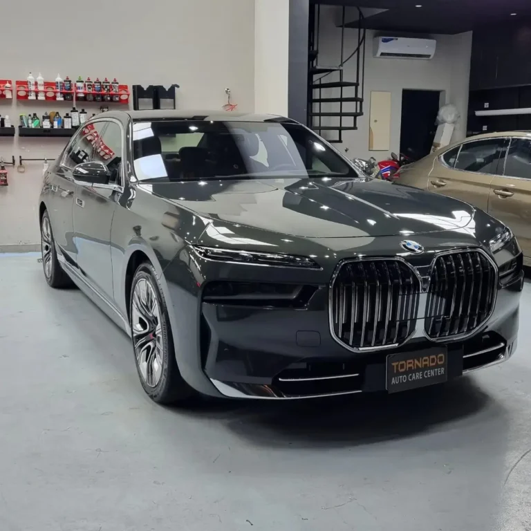 عيوب أفلام حماية السيارات: الحقيقة الكاملة قبل اتخاذ القرار