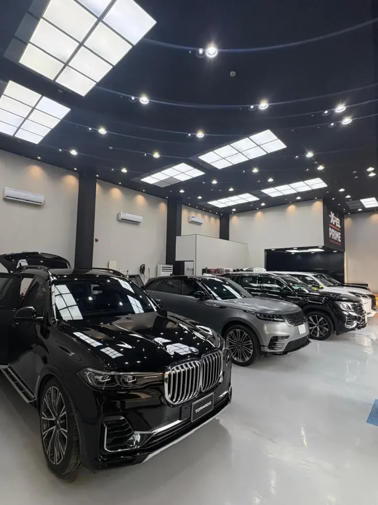 دليل مقارنة أنواع العازل الحراري (الصبغي، المعدني، والسيراميك): أيهم الأنسب لسيارتك؟